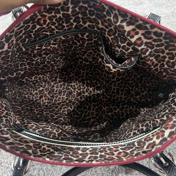 Wilsons Leather  Genuine Leather Red Black Silver Hardware Large Tote Zip Close - Picture 10 of 11